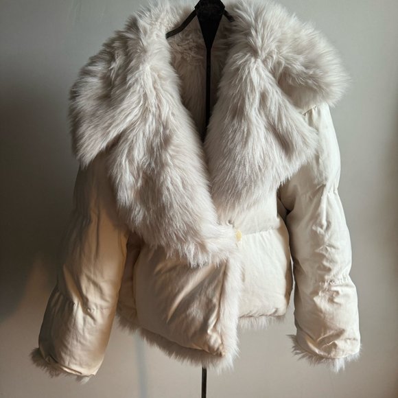 Banana Republic Faux Fur Reversible Down Coat M - Picture 4 of 8